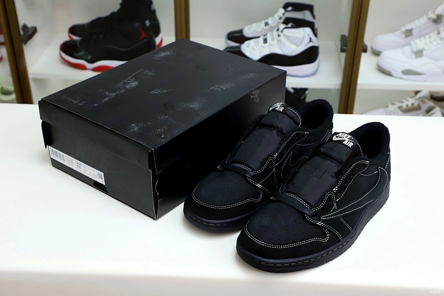 TRAVIS NIKE JORDAN X LOW SCOTT AIR “BLACK PHANTOM” 1 OG 0128